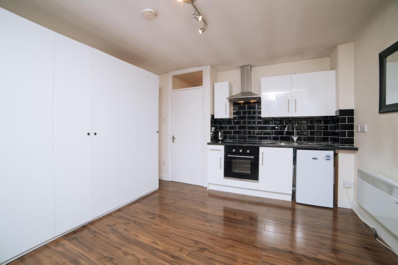 Great Studio Flat In Central London Zone 1 מראה חיצוני תמונה
