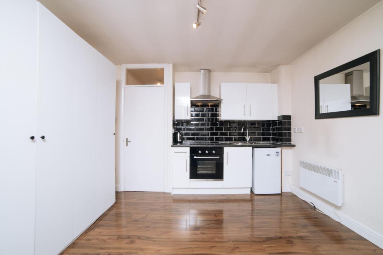 Great Studio Flat In Central London Zone 1 מראה חיצוני תמונה